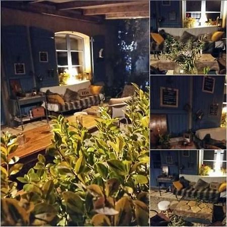 Hotel The Hosts chez Gladys et ses enfants Lain Exterior foto